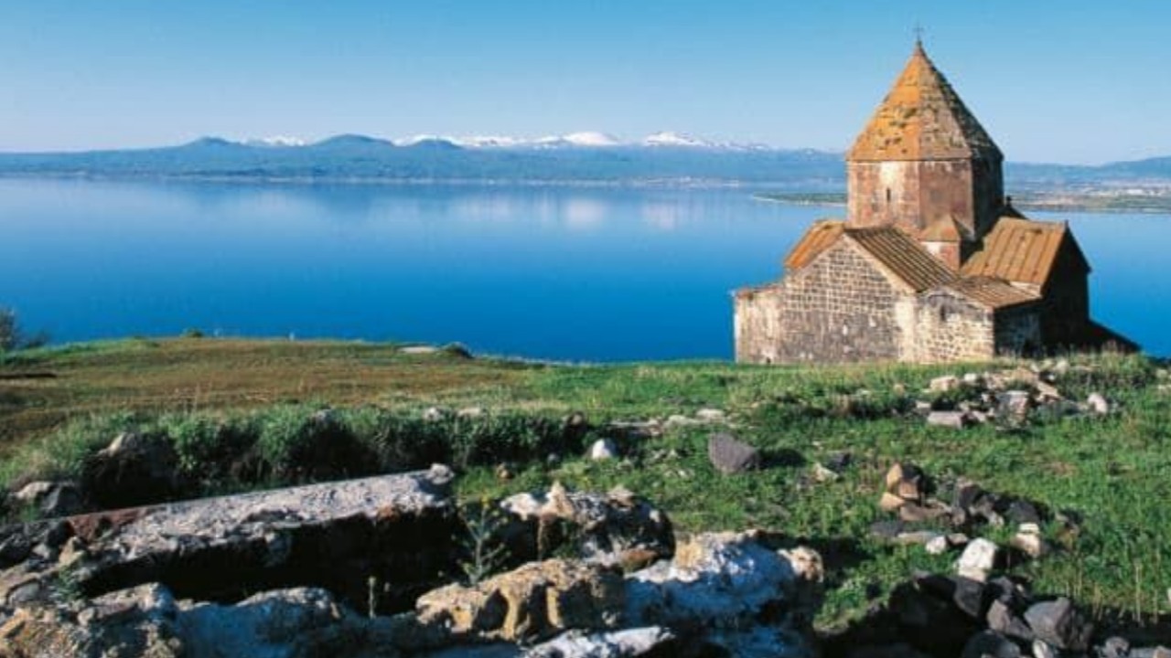 Севан озеро